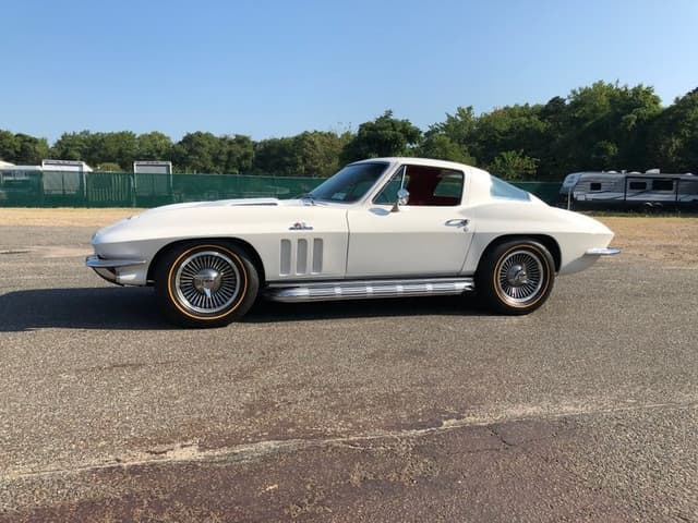 1966 Chevrolet Corvette 2dr Cpe